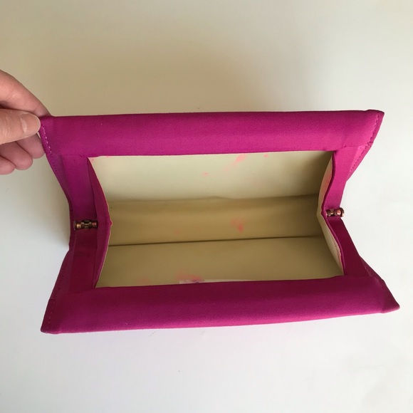 Pink Necklace and Earrings Set with Purse - Picture 14 of 16